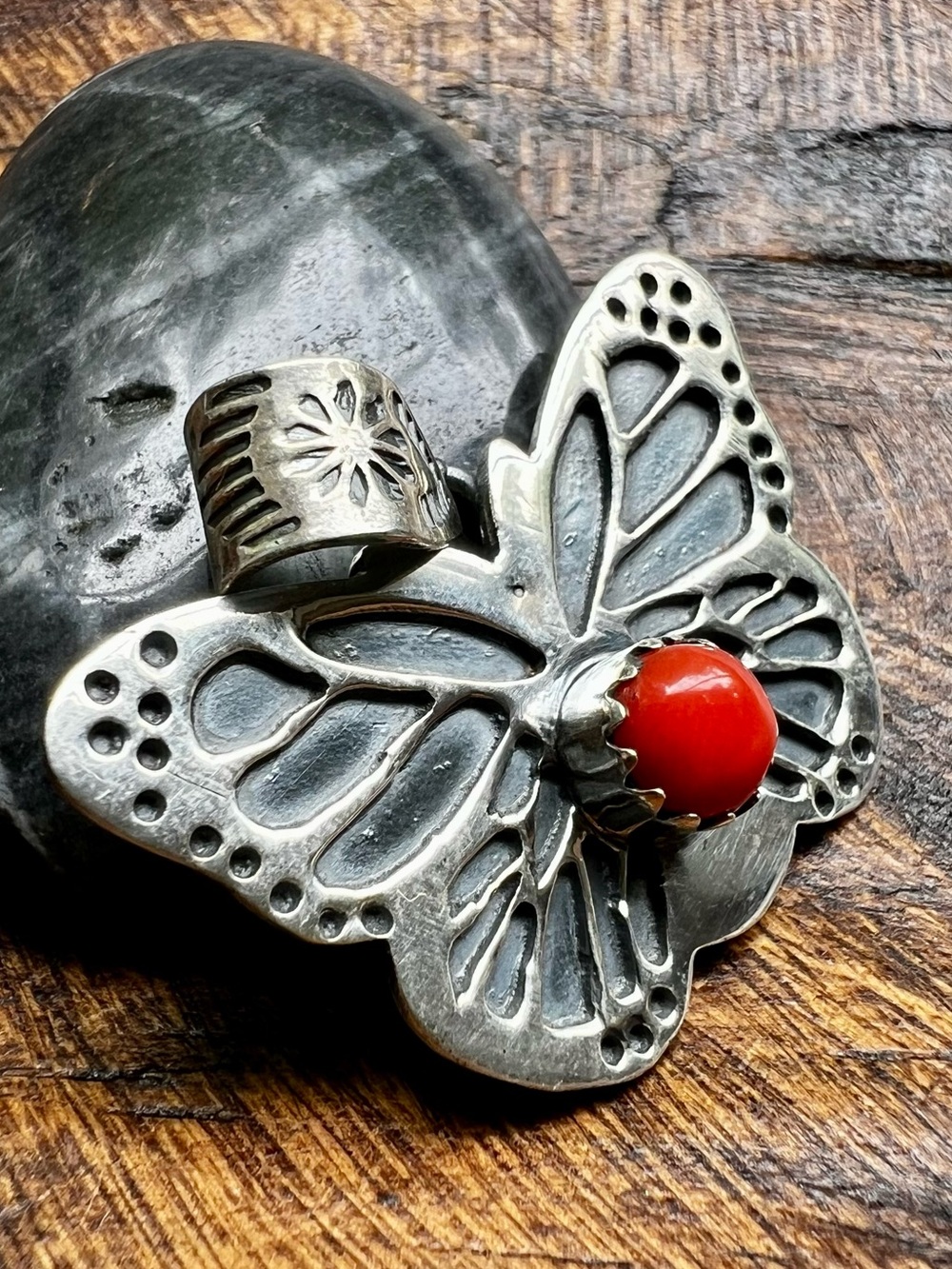 925 Sterling Silver Red Coral Butterfly Pendant Southwestern - Picture 4 of 12
